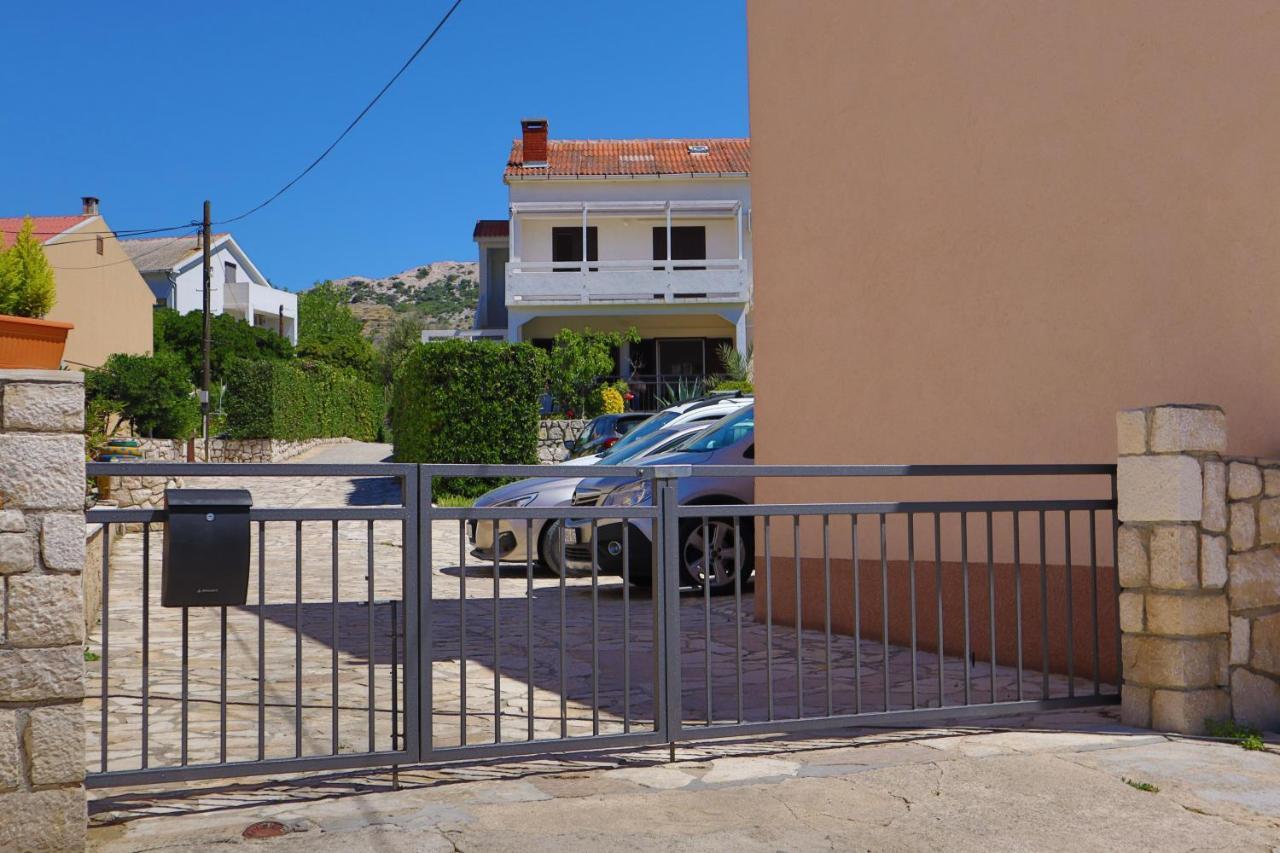 Apartmani Nana Mija 파그 외부 사진