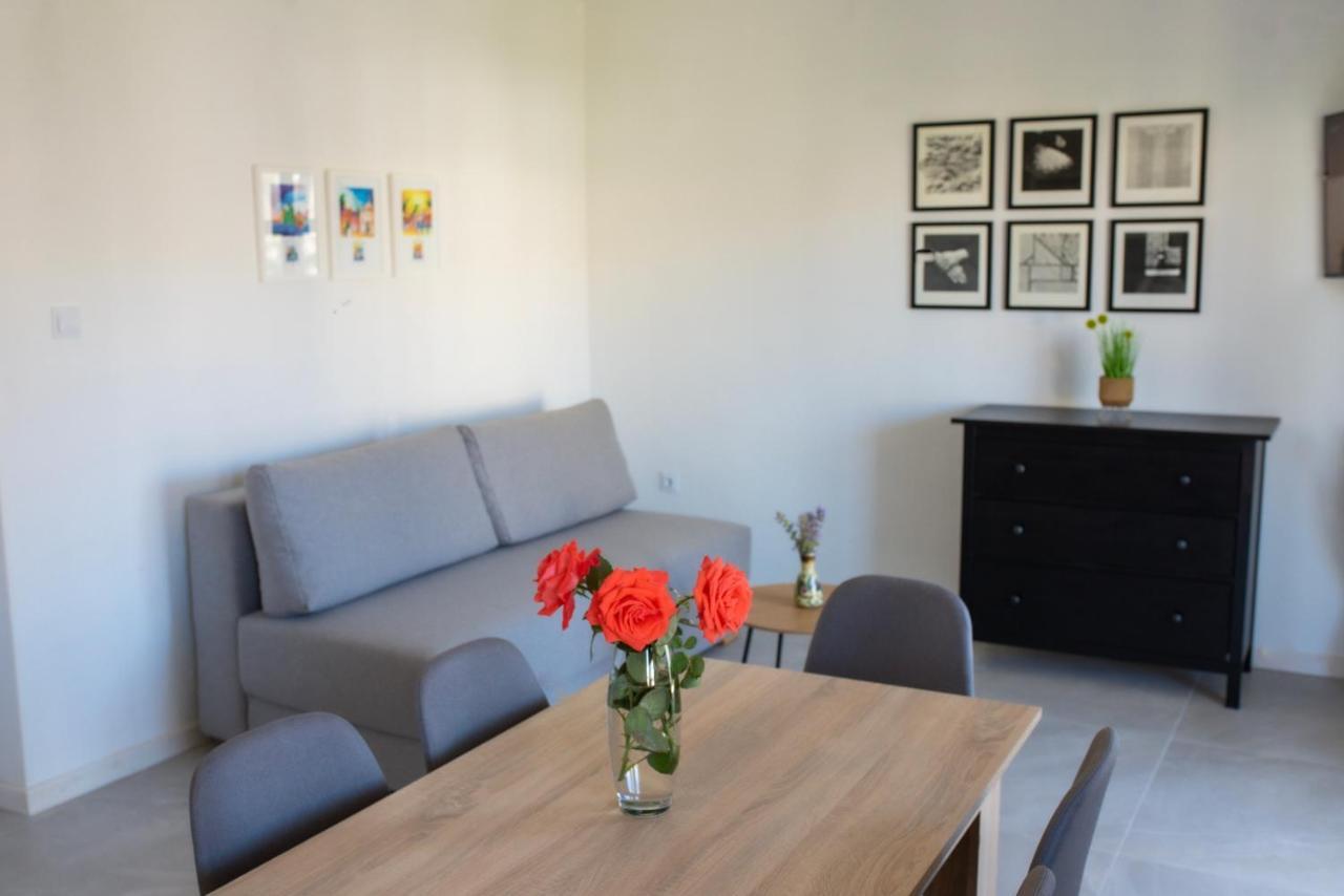 Apartmani Nana Mija 파그 외부 사진