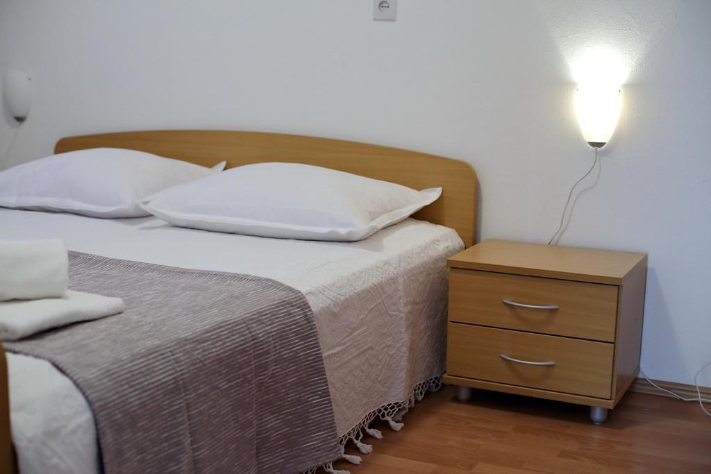 Apartmani Nana Mija 파그 외부 사진